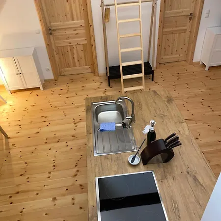 Historisches Fuer 8 Personen Mit Luxus Und Auf 2 Etagen Ideal Fuer Familien Und Hunde 2500m2 Eingezaeunt An Der Ostsee